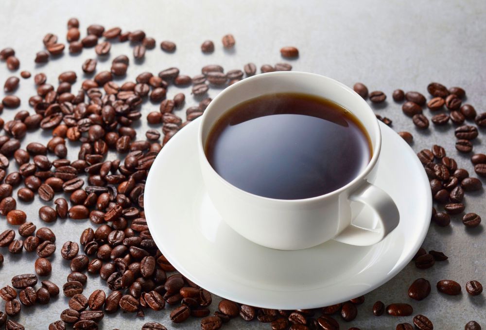 blog about the caffeine's half life and why it may affect our sleep