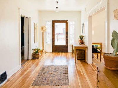 8 Thoughtful Housewarming Gift Ideas for New Homes