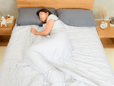 article on the top benefits of a weighted blanket