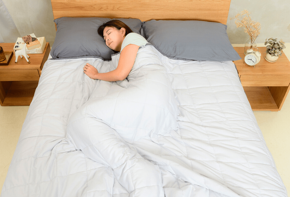 article on the top benefits of a weighted blanket