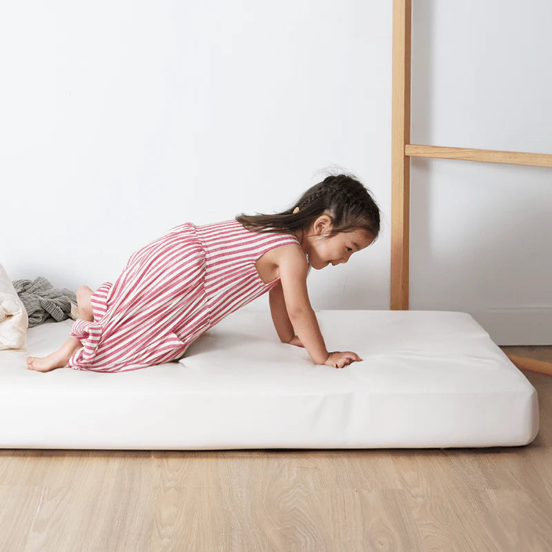 The Little Organic Mattress Protector
