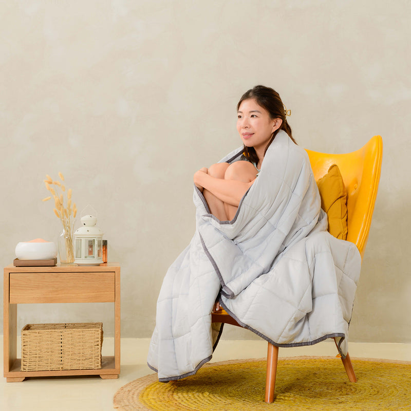 The Hush Weighted Robe Luxuriously Calming – Hush Blankets